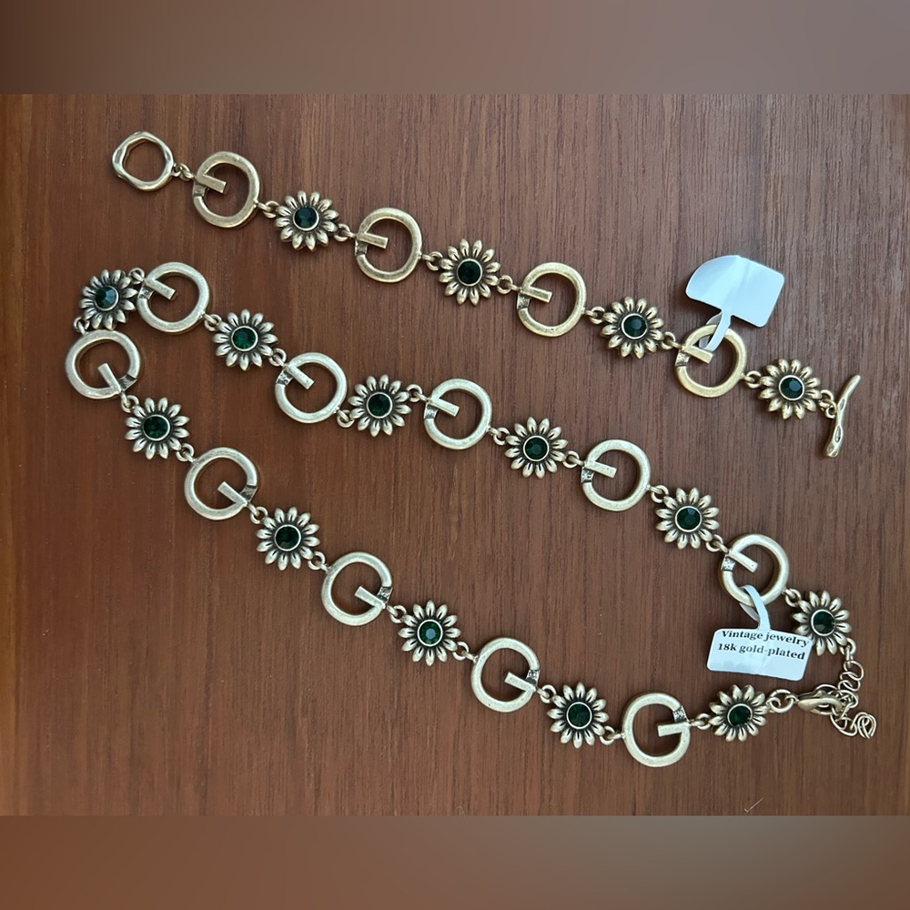 1970s Vintage 18K Gold-Plated Daisy Chain Necklace